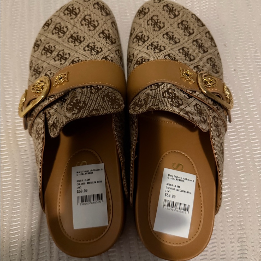 Guess Galvanta slides